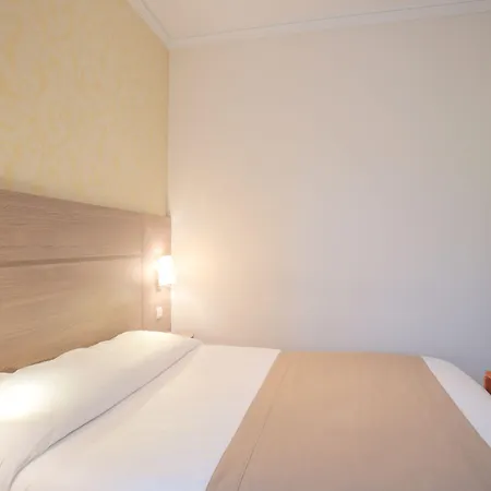 Grand Du Loiret Hotel 3*