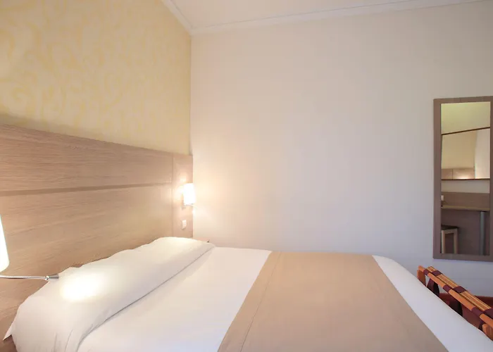 Grand Du Loiret Hotel 3*