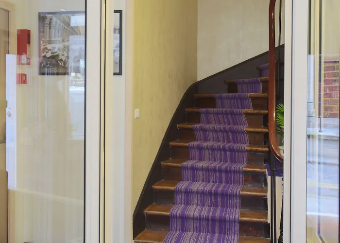 Hotel Grand Du Loiret 3*