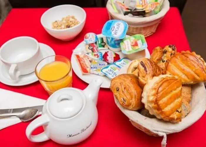 Hotel Grand Du Loiret 3*