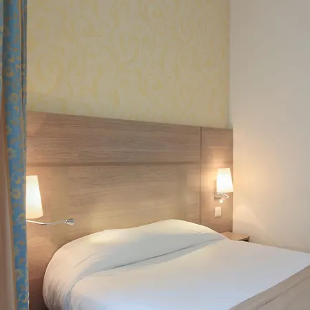 Grand Du Loiret Hotel 3*